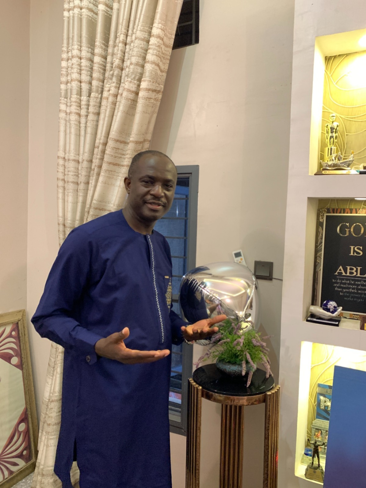 Senior Pastor